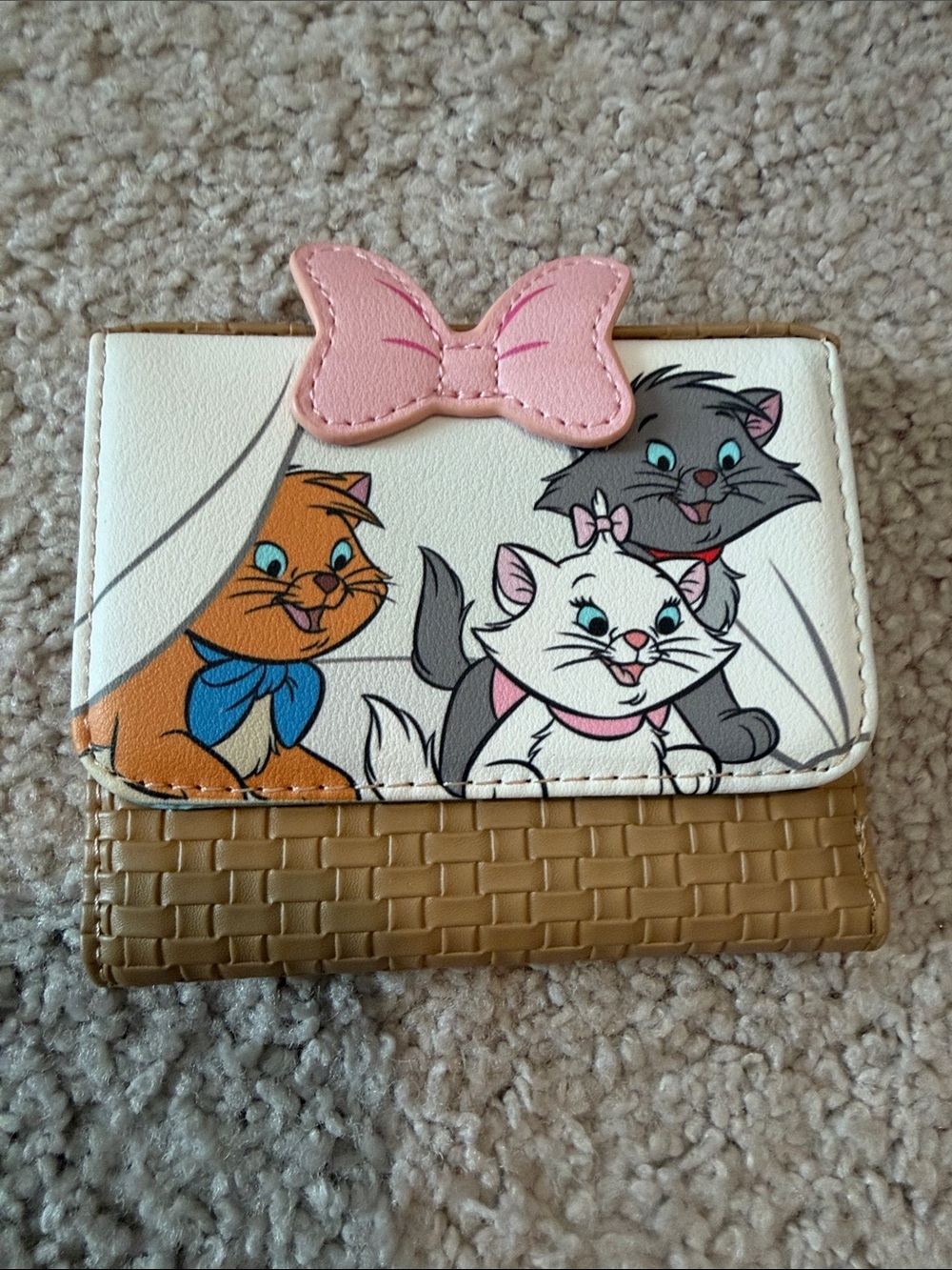 NWT Hot Topic Loungefly Aristocats mini backpack + wallet - Picture 10 of 12